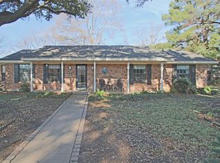 1210 Glenhaven Dr, Cleburne, TX 76033