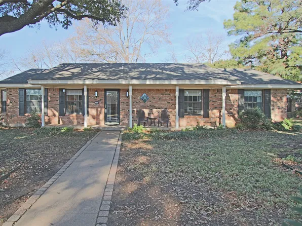 1210 Glenhaven Dr, Cleburne, TX 76033