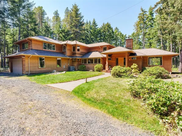 2345 Bucktail Pl, Nanaimo, BC V9P 9L5