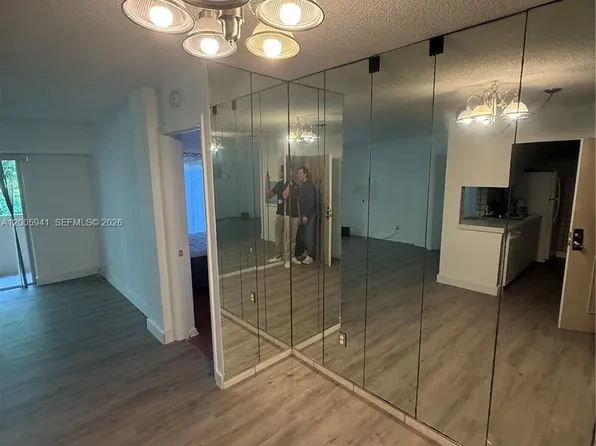 2201 Brickell Ave #67C, Miami, FL 33129