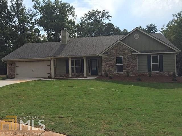 1st image of 427 Baywood Dr.