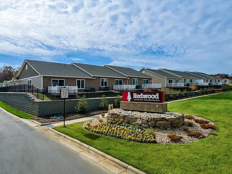 Redwood Kannapolis Davidson — Photo 5