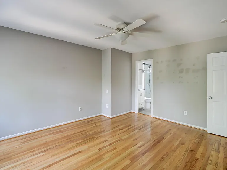 1325 13th St NW #28 — Photo 14