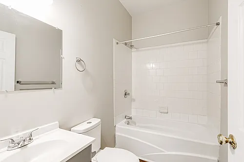 2413 Lamb Ave #1 Photo 1