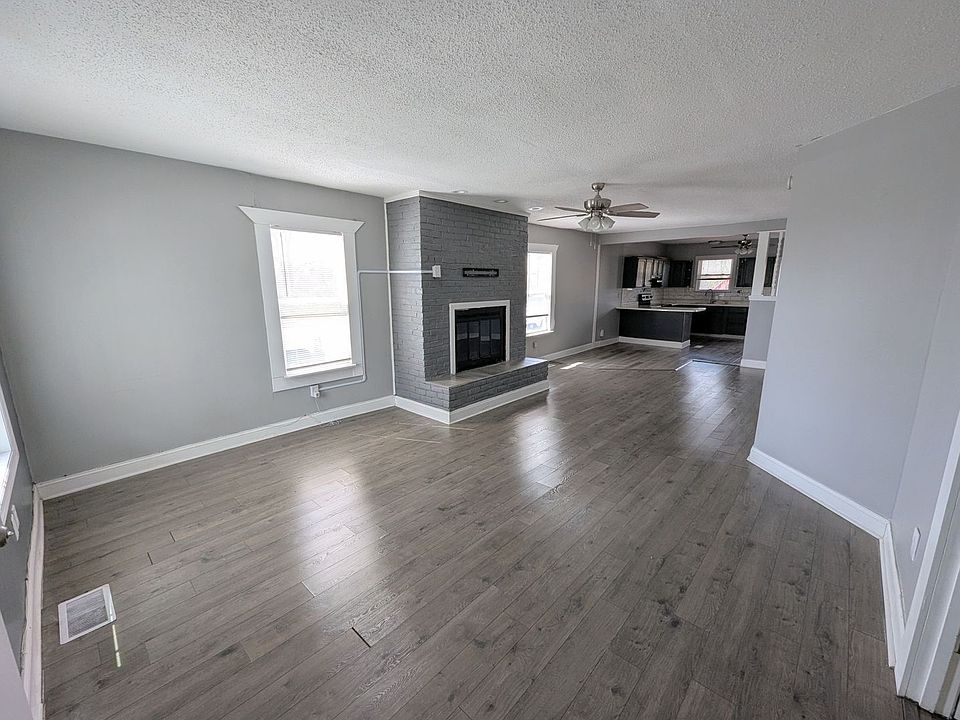 1st image of 9517 West Ave #1F