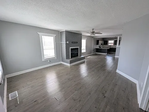 9517 West Ave., St. Louis, MO 63137 Photo 1