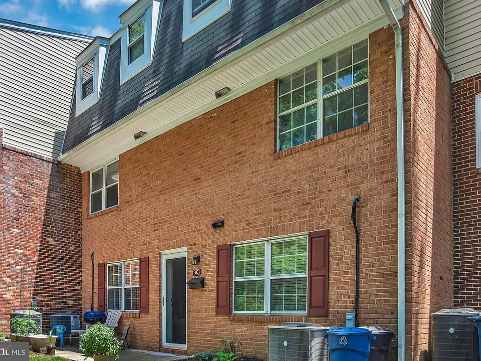1st image of 3A Heritage Ct
