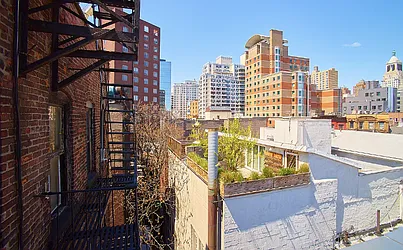 Rented by Living New York