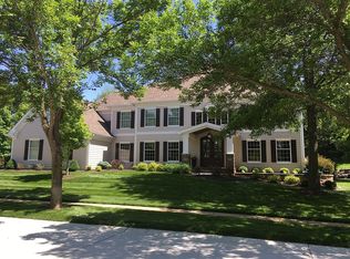 2125 Brook Hill Ct, Chesterfield, MO 63017