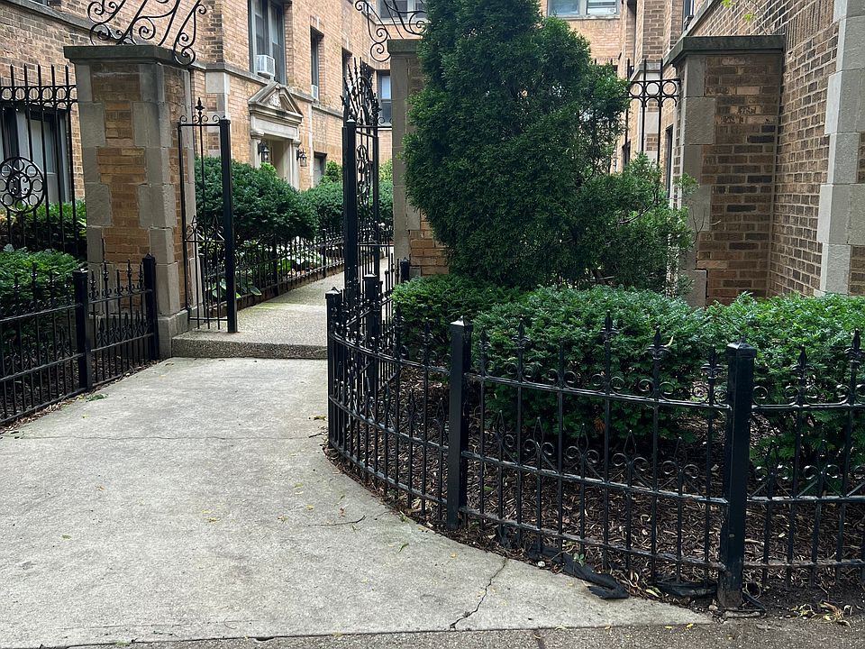 1st image of 3410 W Carmen Ave Unit Gb