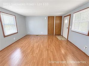 2 bed, 696 sqft, $899 — Photo 3