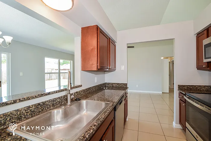 2645 Talladega Dr — Photo 9