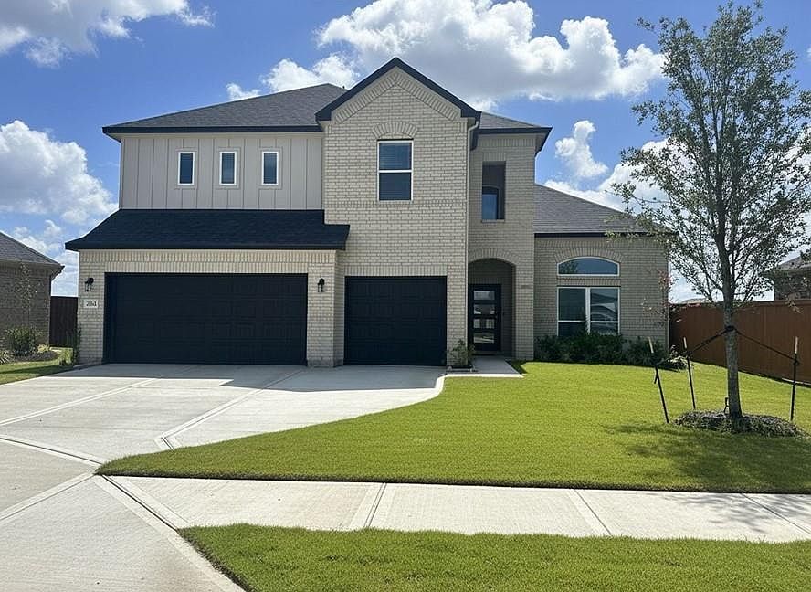 1st image of 2510 Shallow Lake Ln