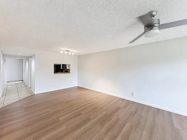 340 NW 67th St #108 — Photo 7