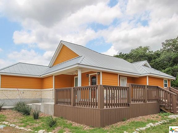 2nd image of 364 Scenic Hills Dr