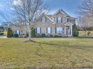 136 Ridgeview Meadows Dr, Gray, TN 37615