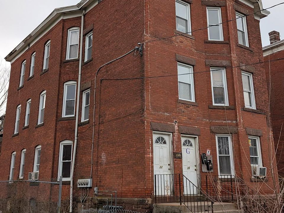 2nd image of 30-32 Cabot Street
