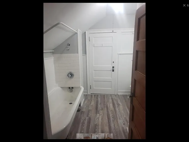 29 Rossmore Pl #12 — Photo 2
