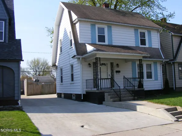 1475 Craigwood Rd, Toledo, OH 43612
