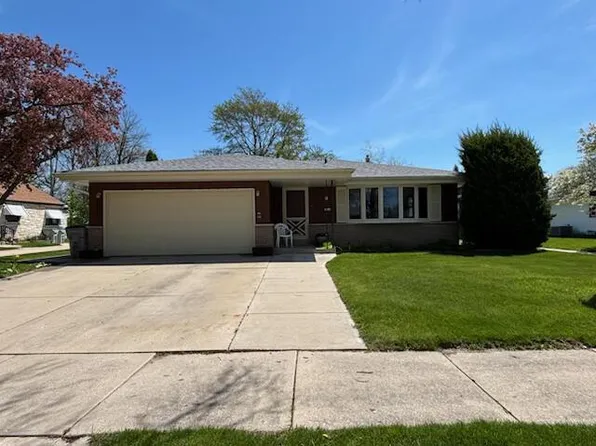 5354 S 8th STREET, Milwaukee, WI 53221