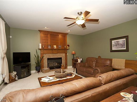 4th image of 6670 Pheasant Run Dr
