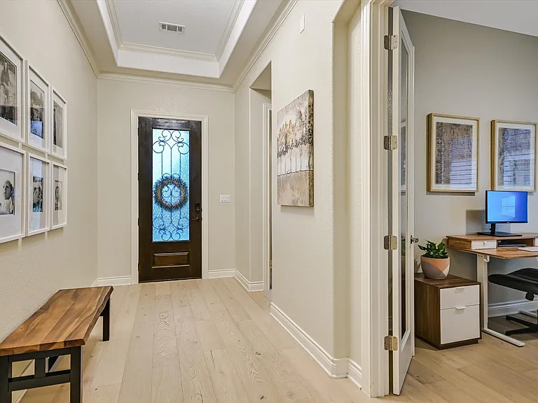 603 Anfield Cir — Photo 15