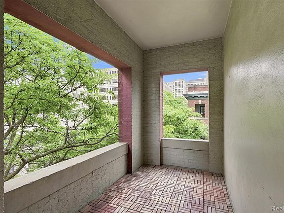 5th image of 7409 2nd Ave #32