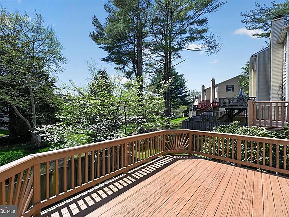 5th image of 18727 Winding Creek Pl