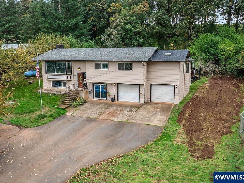 1st image of 2398 Cole Rd S