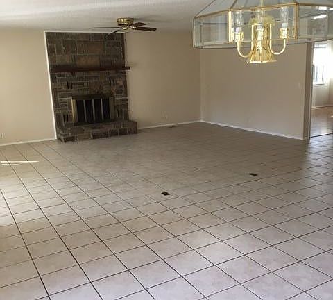 5 Gandesa Way - Dining Room, Living Room, Fireplace