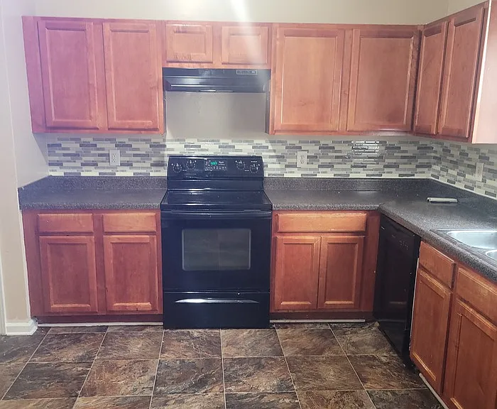 7299 Bridlewood Ct — Photo 4