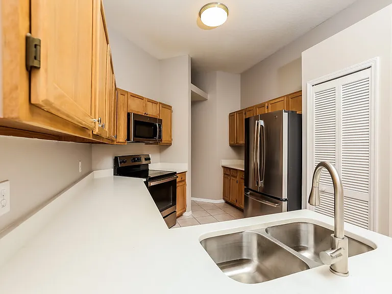 2523 Dovetail Dr — Photo 7