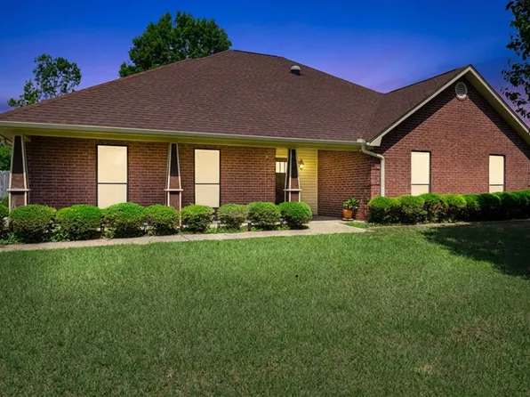 14937 Fargo Dr, Chandler, TX 75758