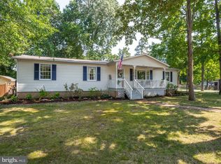 1214 Pine Ave, Shady Side, MD 20764