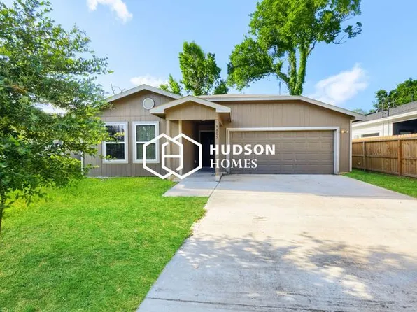 9405 Caddo Rd, Houston, TX 77078