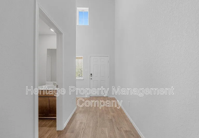 5720 Brook Pr — Photo 4