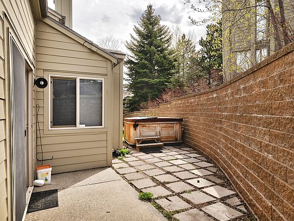 3rd image of 1924 Frostwood Blvd #28-D