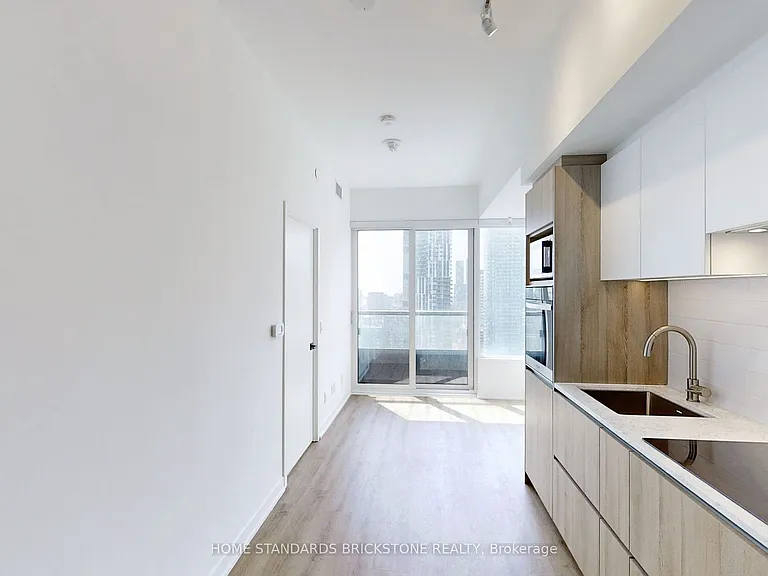 319 Jarvis St #2717 — Photo 5