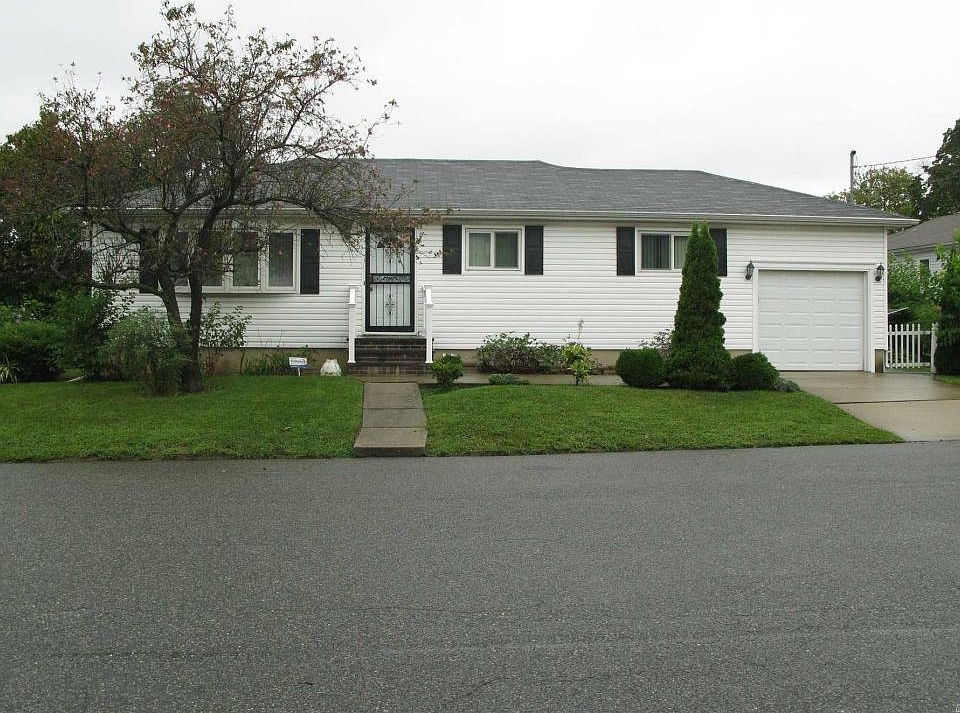 1st image of 509 Grand Blvd