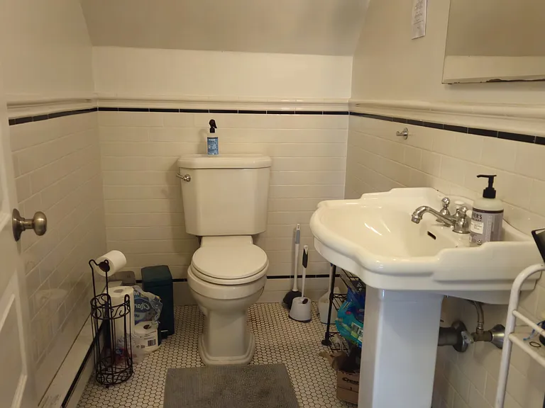 1 Woodstock Ave #A — Photo 21
