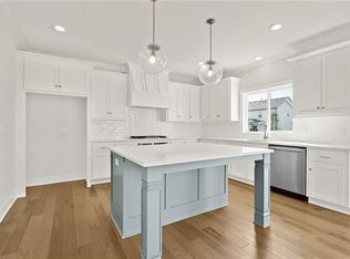 140 SE Riley St, Blue Springs, MO 64064