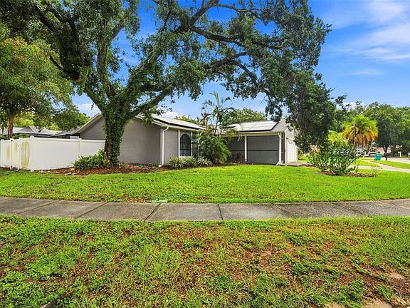 2nd image of 2475 GULFBREEZE CIRCLE