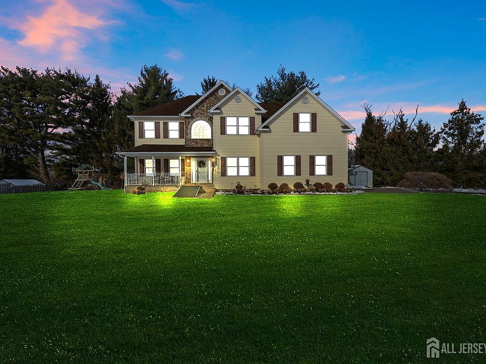 1st image of 5 Ridge Top Ter