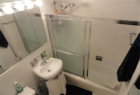 Sold by Bank Neary | media 22