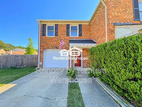 447 San Roman Dr Photo 1