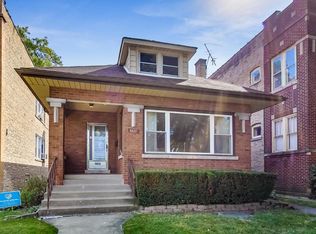 6621 N Rockwell St, Chicago, IL 60645
