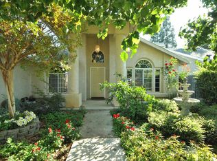 2162 Palo Alto Ave, Clovis, CA
