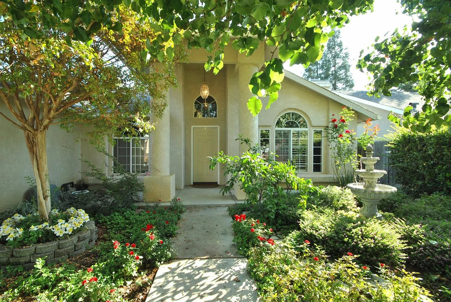 2162 Palo Alto Ave photo 1