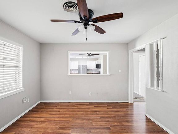 5th image of 1205 Pine Dr