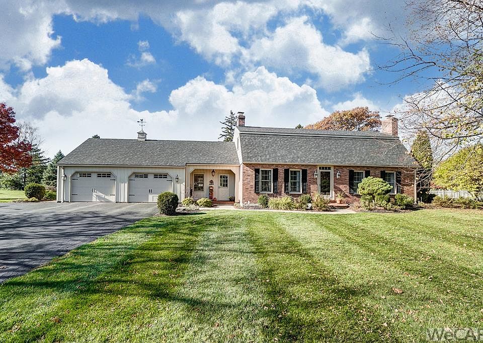1st image of 10442 Wildwood Dr